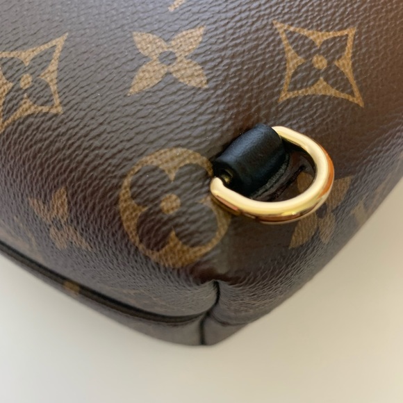 🦄 sold 🦄 BNIB Louis Vuitton Montsouris BB in Mono Noir - Picture 15 of 15